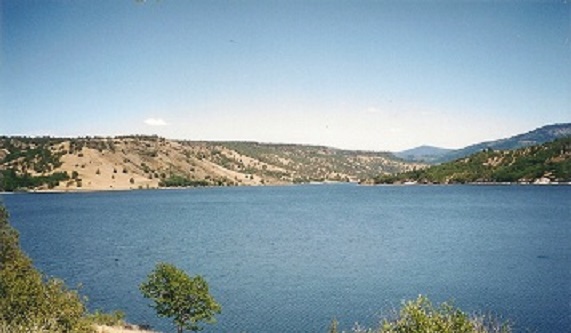SUP Boarding Copco Lake